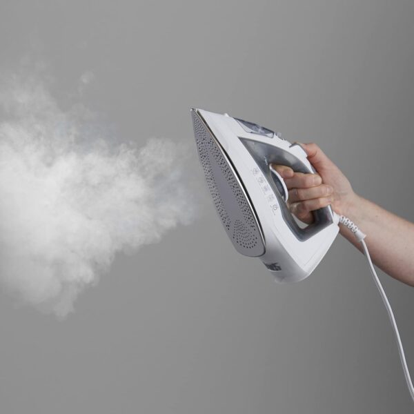 Amazon Basics Steam Iron For Clothes, Handheld Steamer, Steel Soleplate, 1700-Watt, Gray, 1.62ft - Image 5